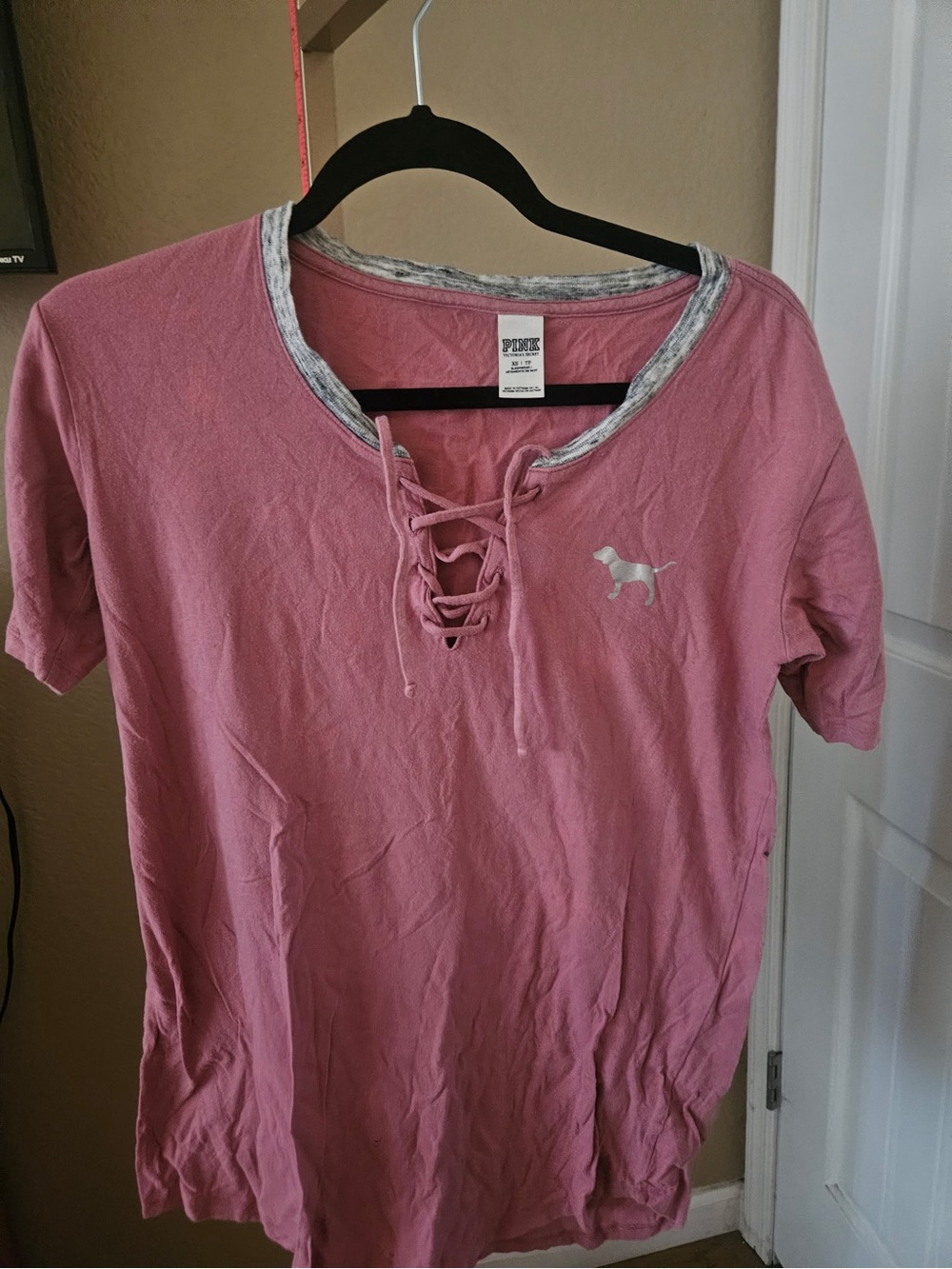 mauve VS  PINK lace-up sleep shirt w/ silver embroidered dog logo and grey trim